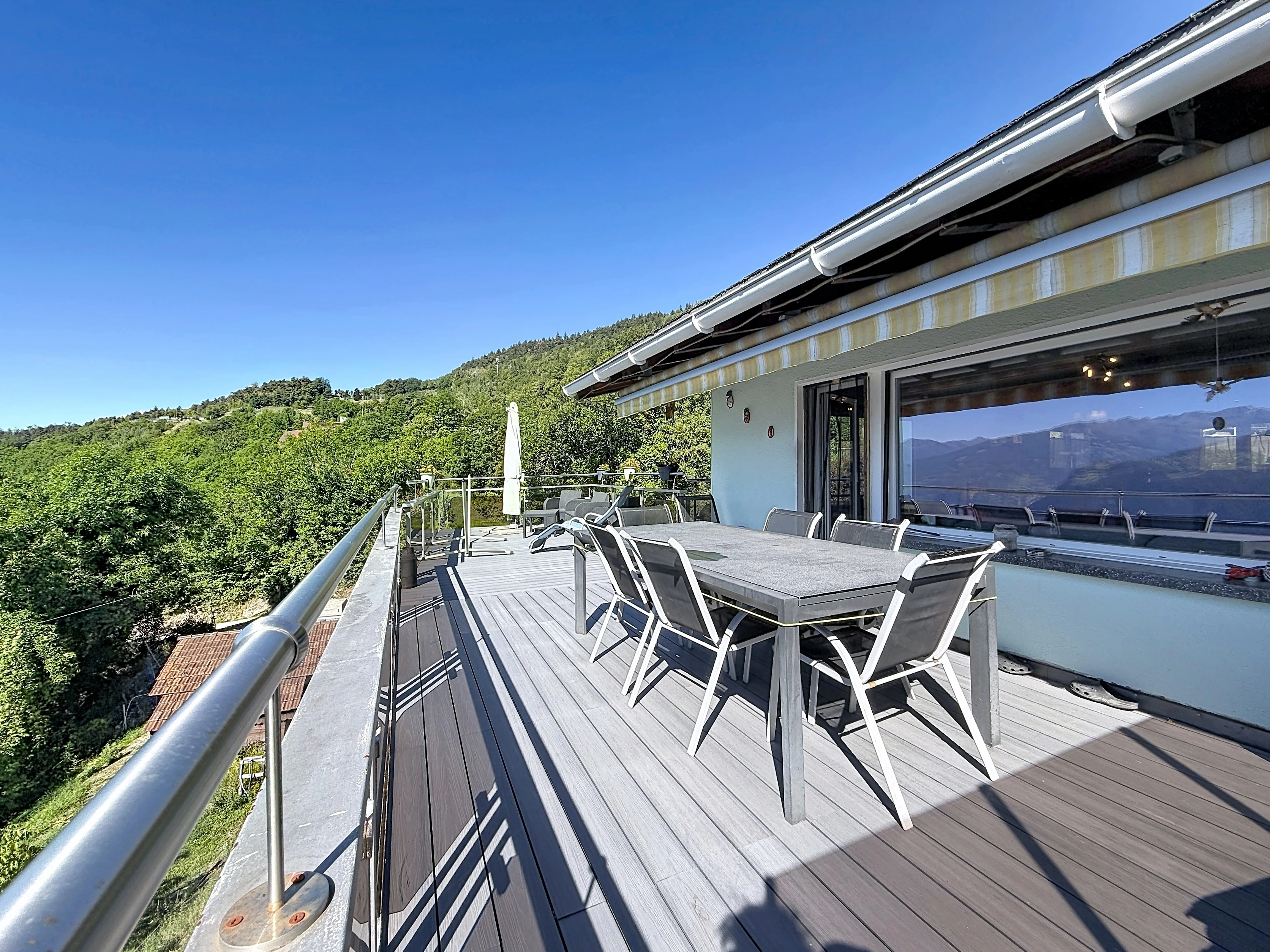 Spacieuse villa, vue panoramique et jacuzzi — photo 6