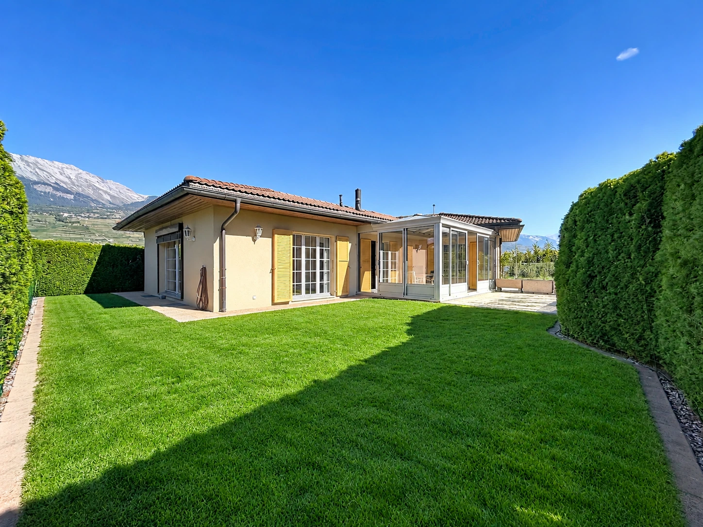 Superbe villa 5.5 p. avec studio indépendant et jardin sans vis à vis — photo 1