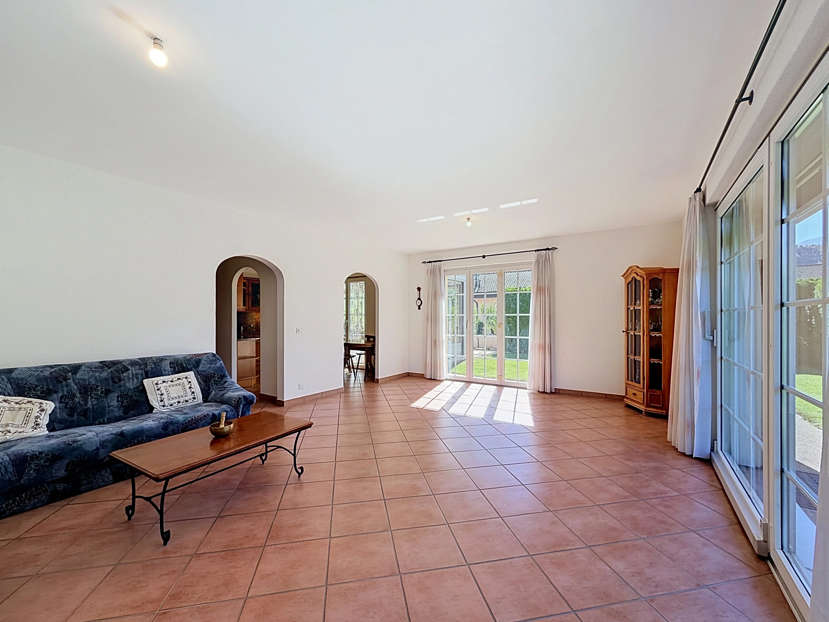 Superbe villa 5.5 p. avec studio indépendant et jardin sans vis à vis — photo 4