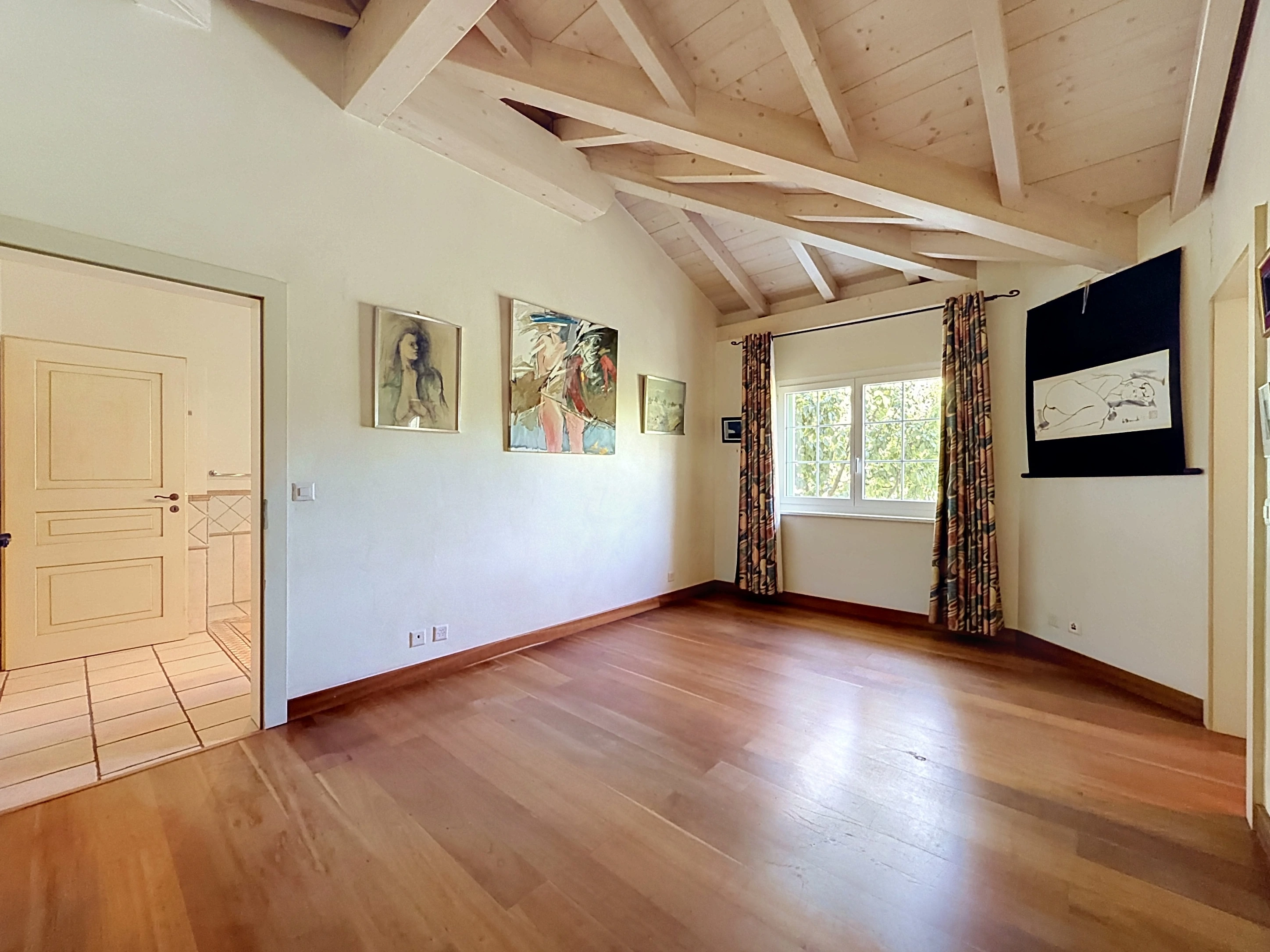 Spacieuse villa 5.5 pièces avec piscine et jardin — photo 9