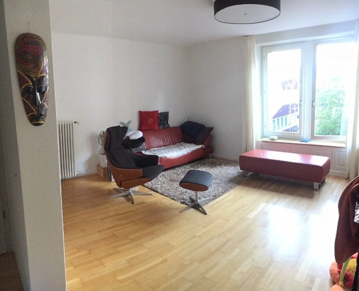 Helle 3,5 Zimmer Wohnung im Kreis 6 mit Balkon — photo 2